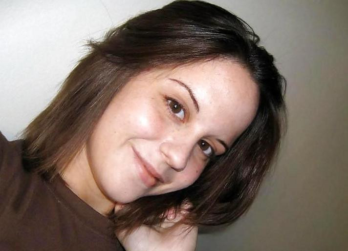 Une petite pute disponible ce soir