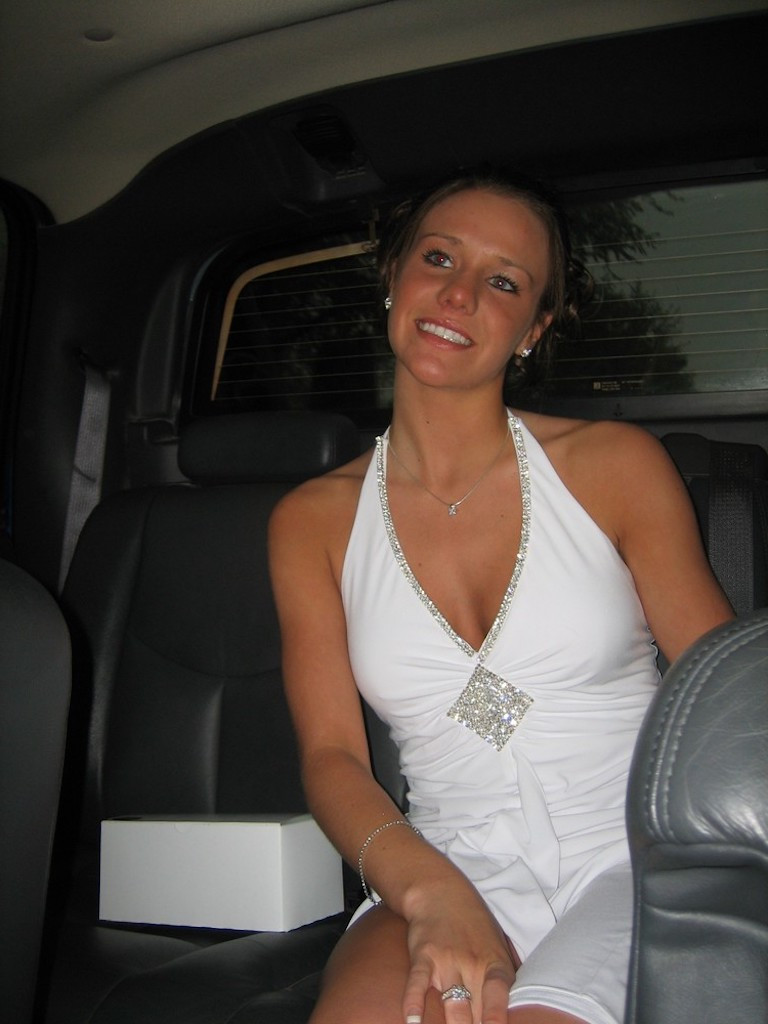 Mange moi la chatte de suite