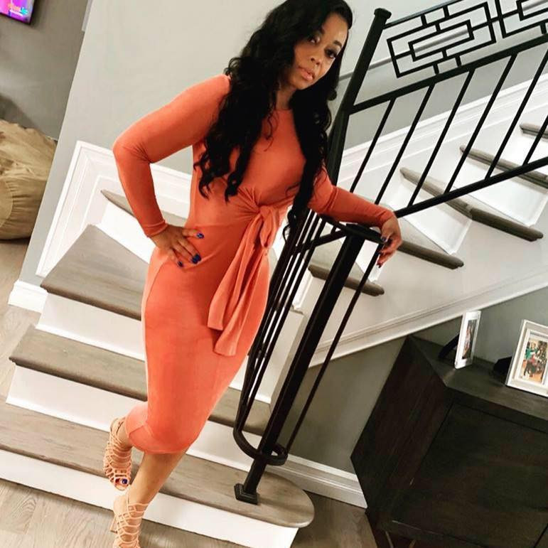 Je te suce dans les escaliers