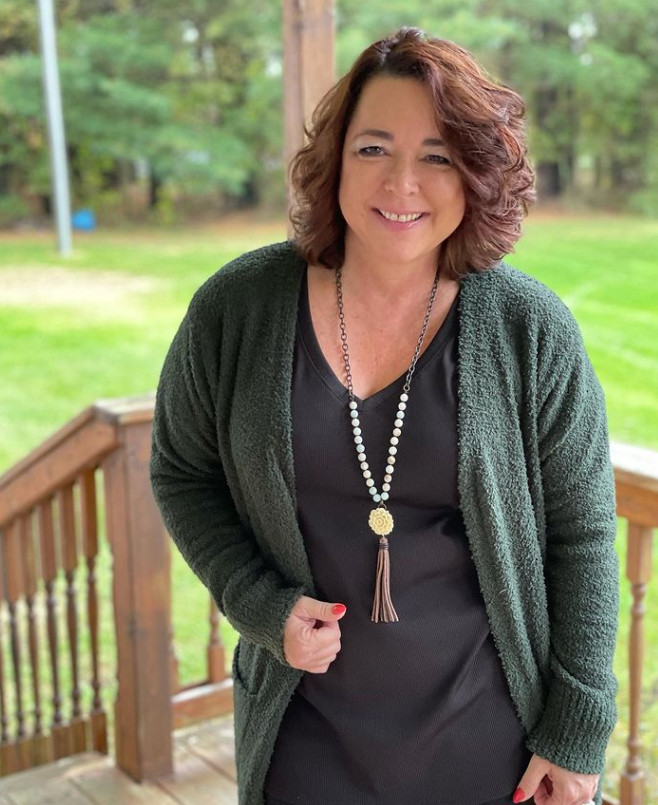 Une mure en manque du sexe